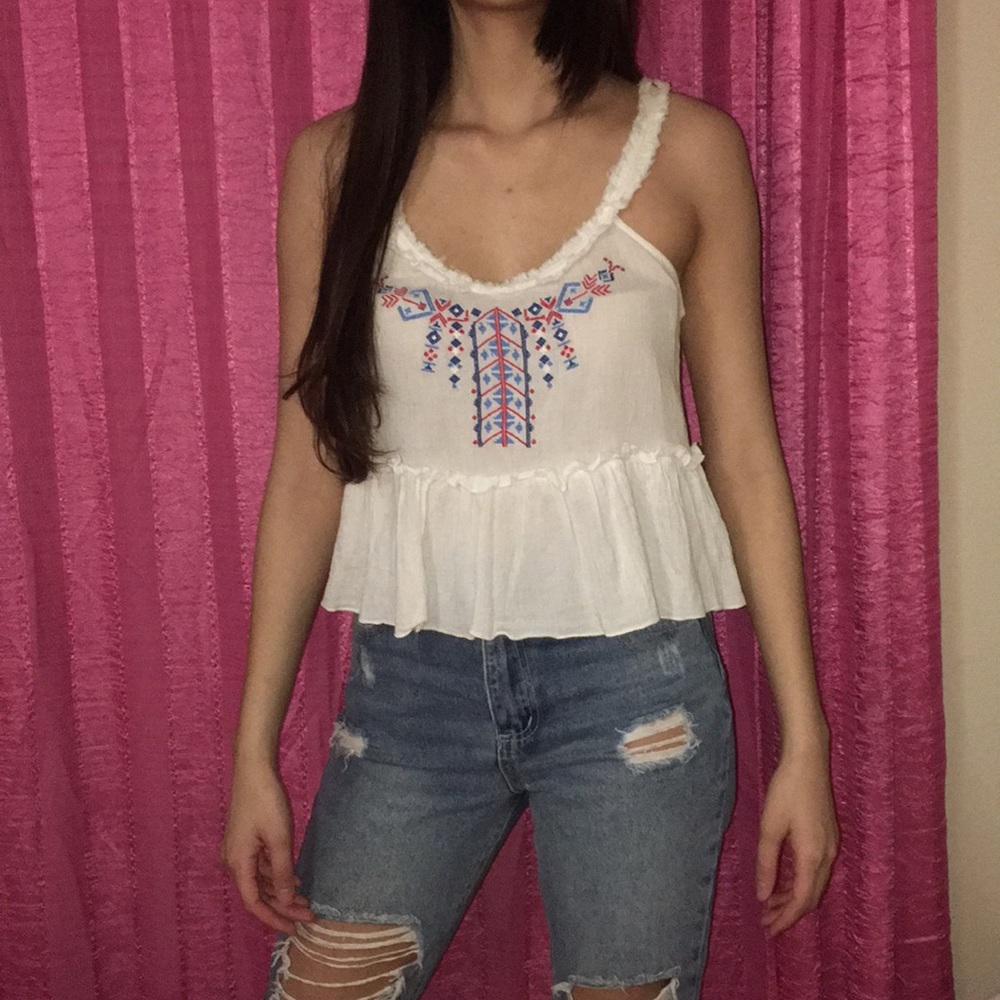 Baby doll Embroidered white tank top